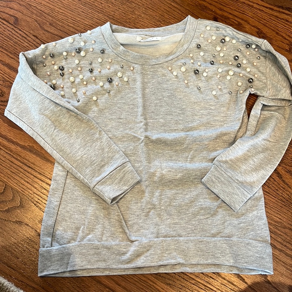 Pinc pearl sweatshirt